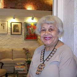 Vivian Ann Davidson Hewitt